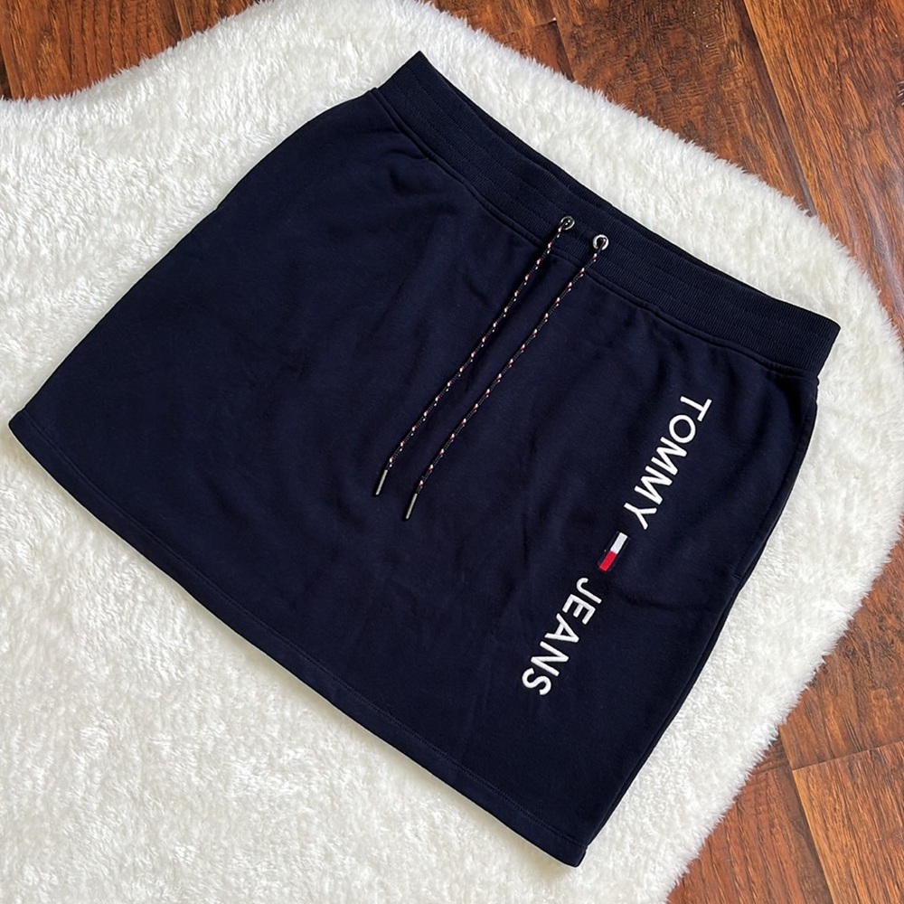 TOMMY JEANS by Tommy Hilfiger Logo Mini Skirt